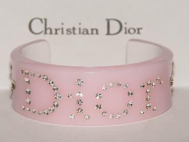    ==DIOR==